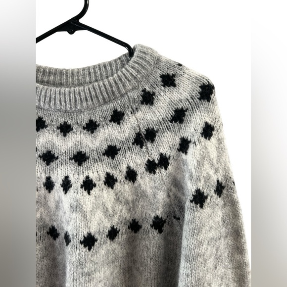 RDI grey and black crew neck knit sweater - Picture 2 of 4